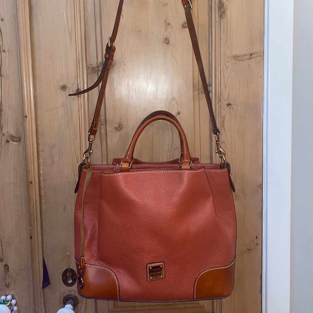 Dooney & Bourke purse